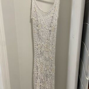 Elegant Vintage Cream Lace Dress with sparkles